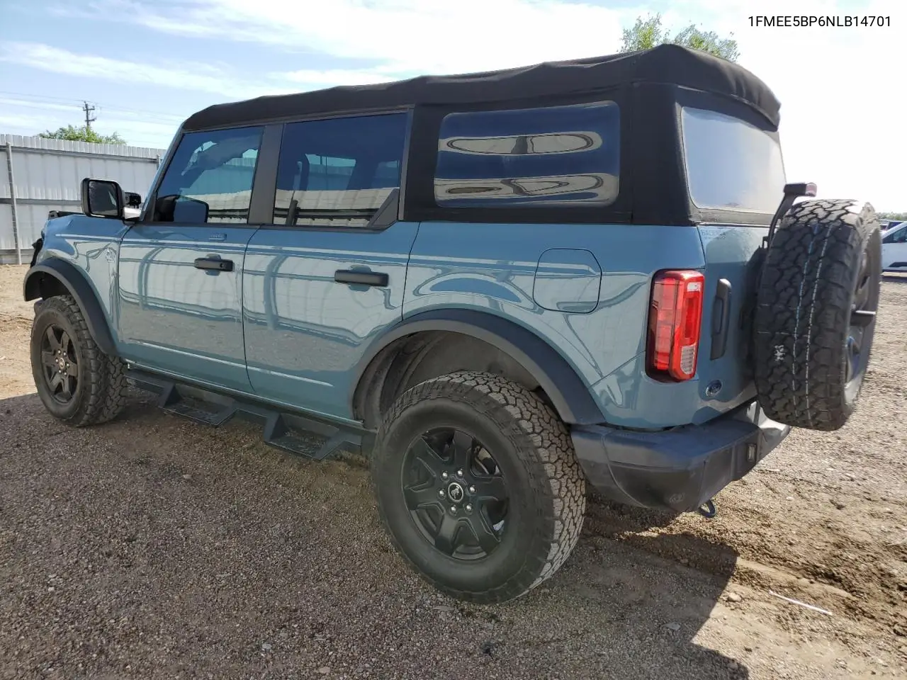 2022 Ford Bronco Base VIN: 1FMEE5BP6NLB14701 Lot: 56496555