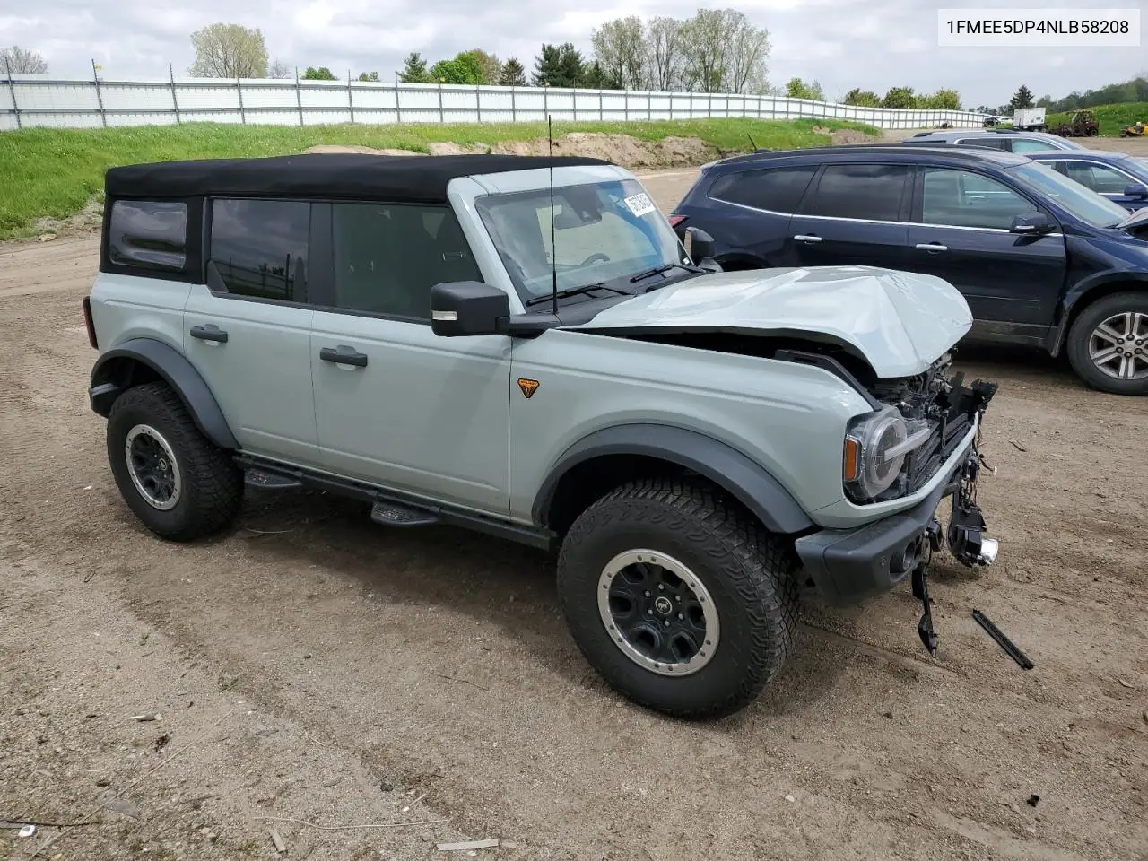 2022 Ford Bronco Base VIN: 1FMEE5DP4NLB58208 Lot: 56726435