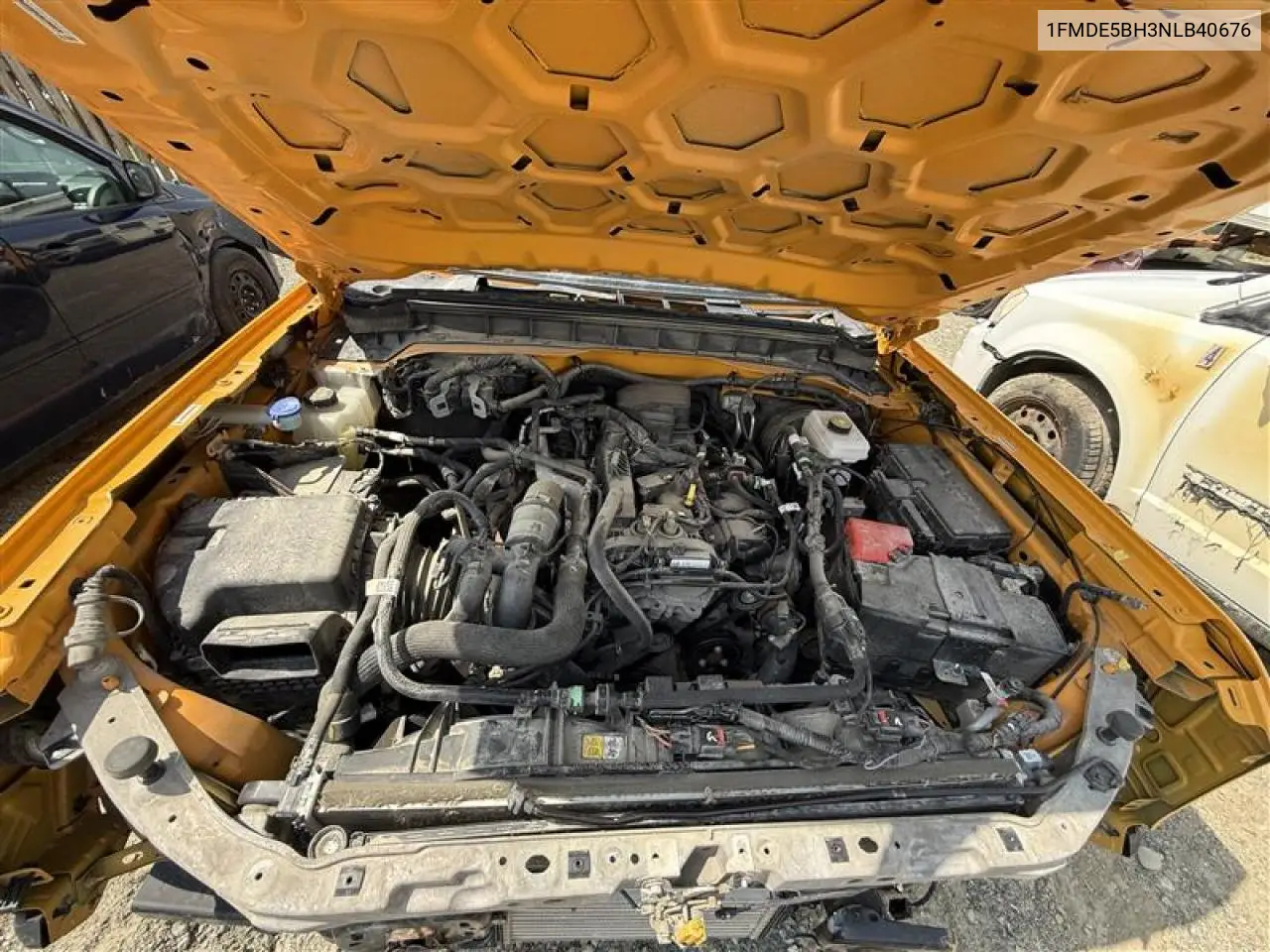 2022 Ford Bronco Base VIN: 1FMDE5BH3NLB40676 Lot: 60601755