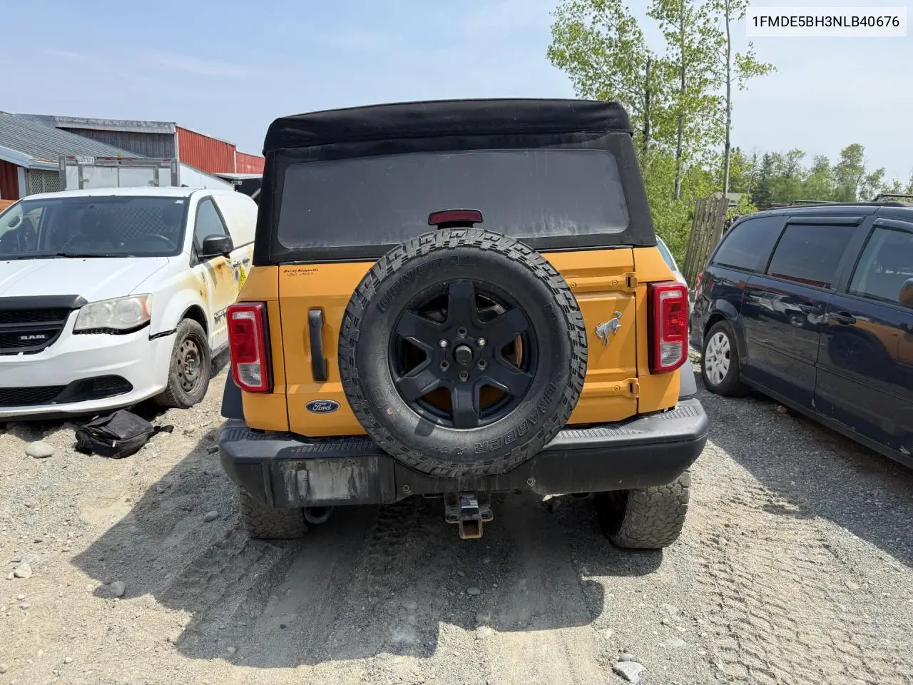 2022 Ford Bronco Base VIN: 1FMDE5BH3NLB40676 Lot: 60601755