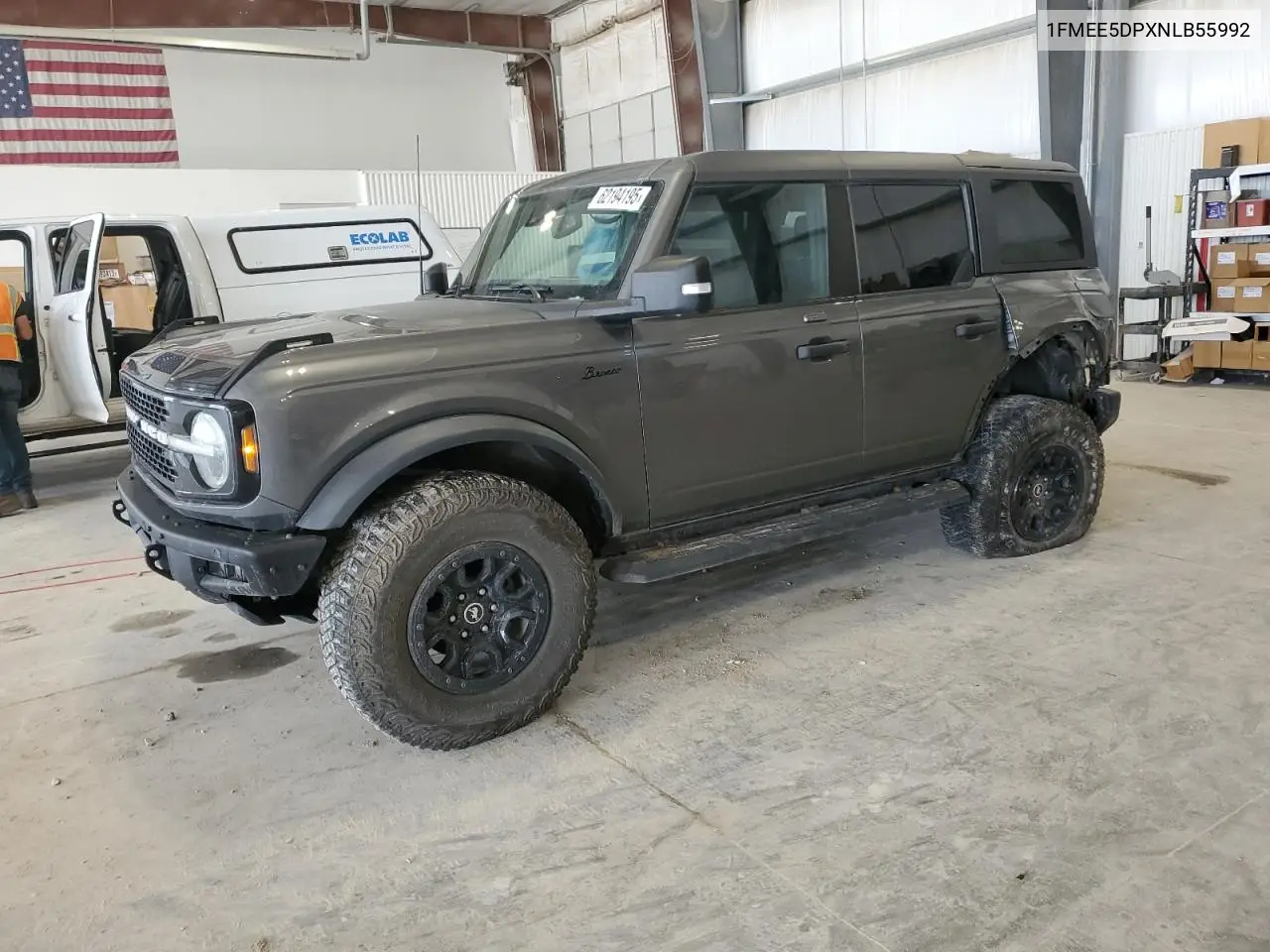 2022 Ford Bronco Base VIN: 1FMEE5DPXNLB55992 Lot: 62194195