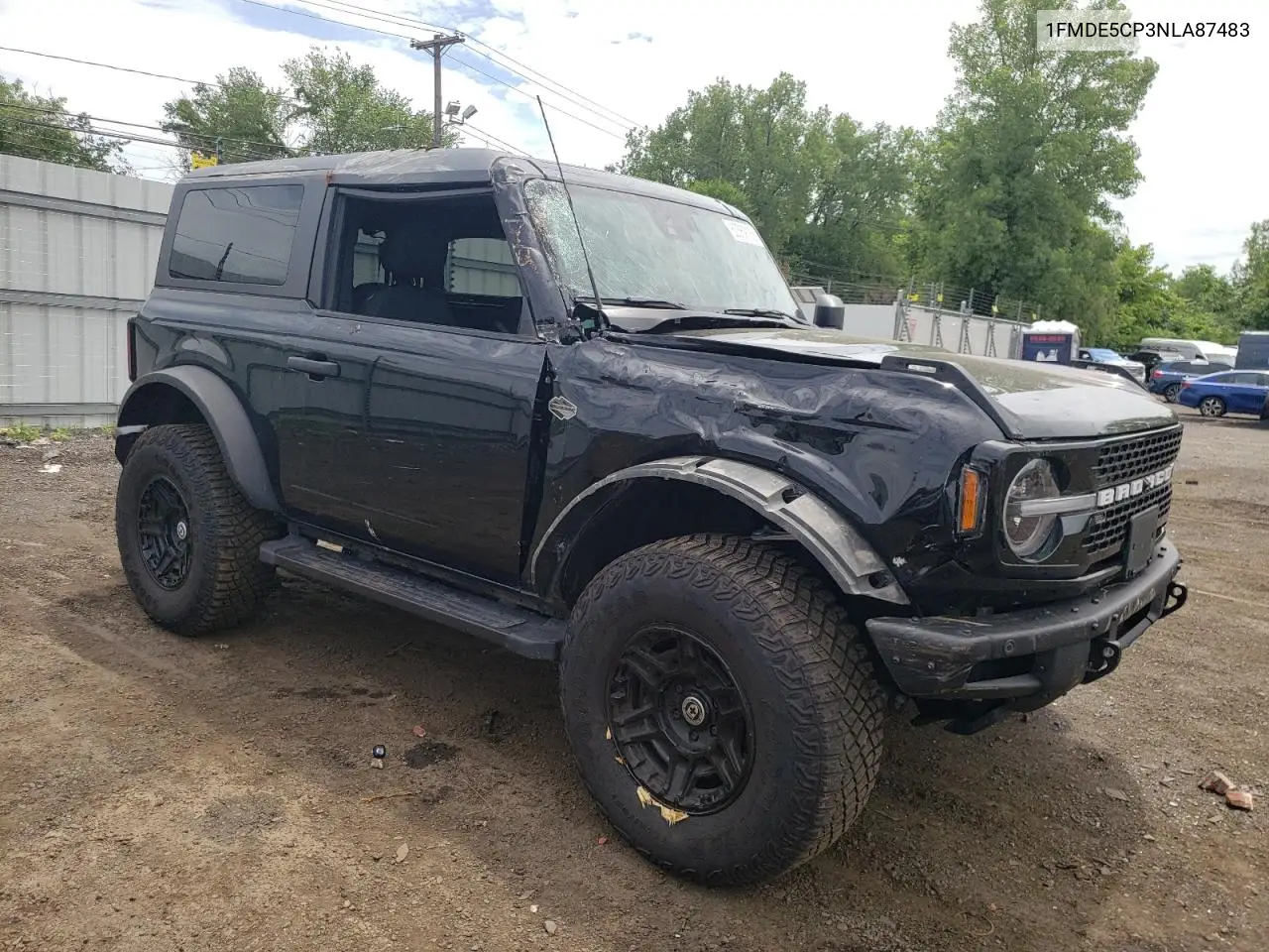 2022 Ford Bronco Base VIN: 1FMDE5CP3NLA87483 Lot: 62569185
