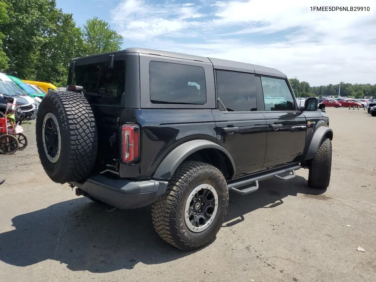 2022 Ford Bronco Base VIN: 1FMEE5DP6NLB29910 Lot: 63012245