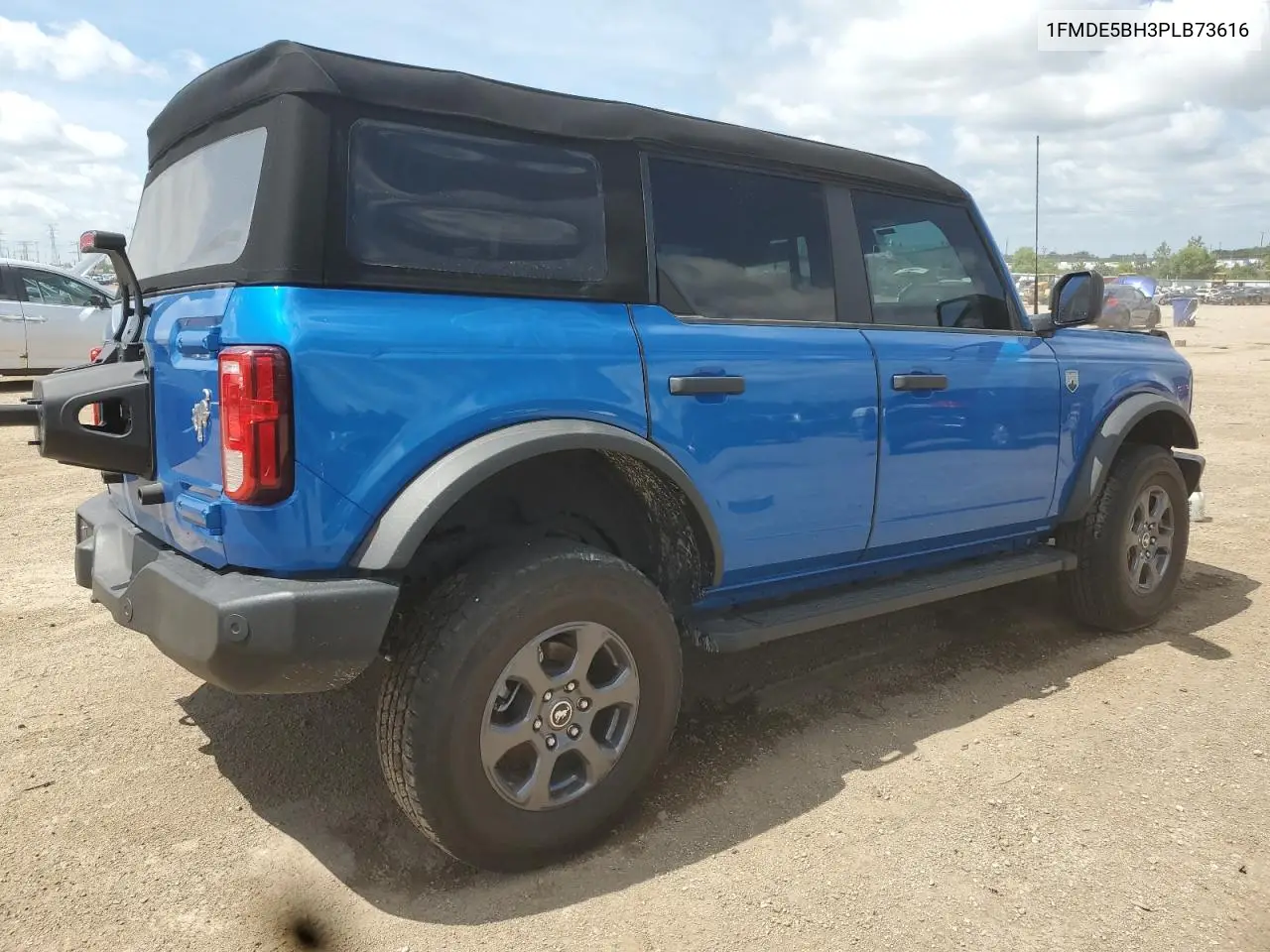 2023 Ford Bronco Base VIN: 1FMDE5BH3PLB73616 Lot: 62364465