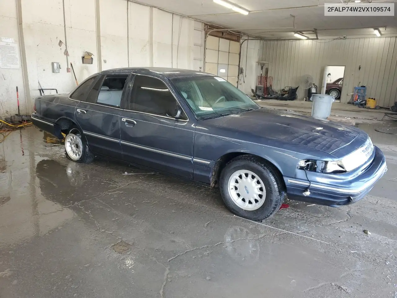 1997 Ford Crown Victoria Lx VIN: 2FALP74W2VX109574 Lot: 56222925