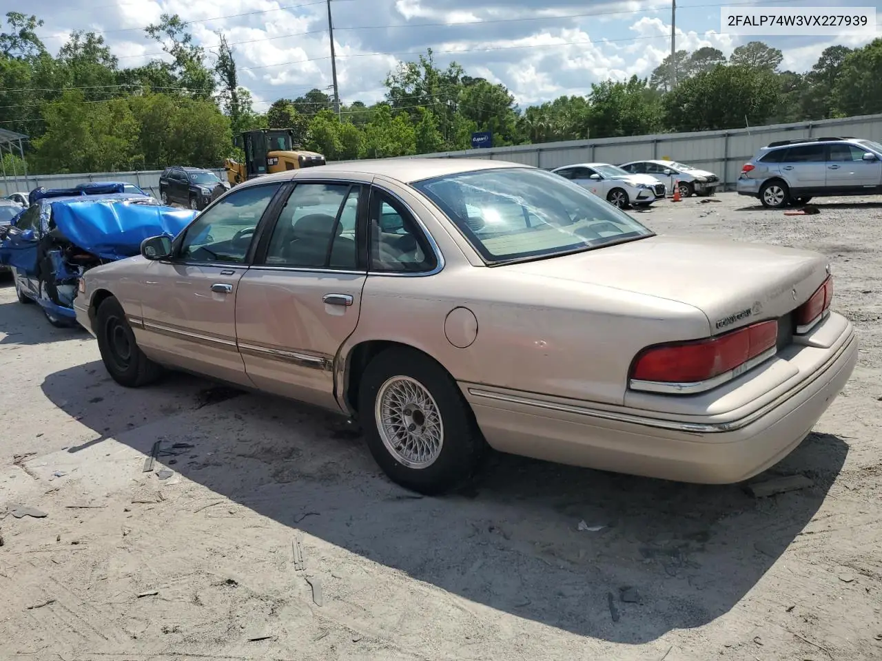 1997 Ford Crown Victoria Lx VIN: 2FALP74W3VX227939 Lot: 56958315