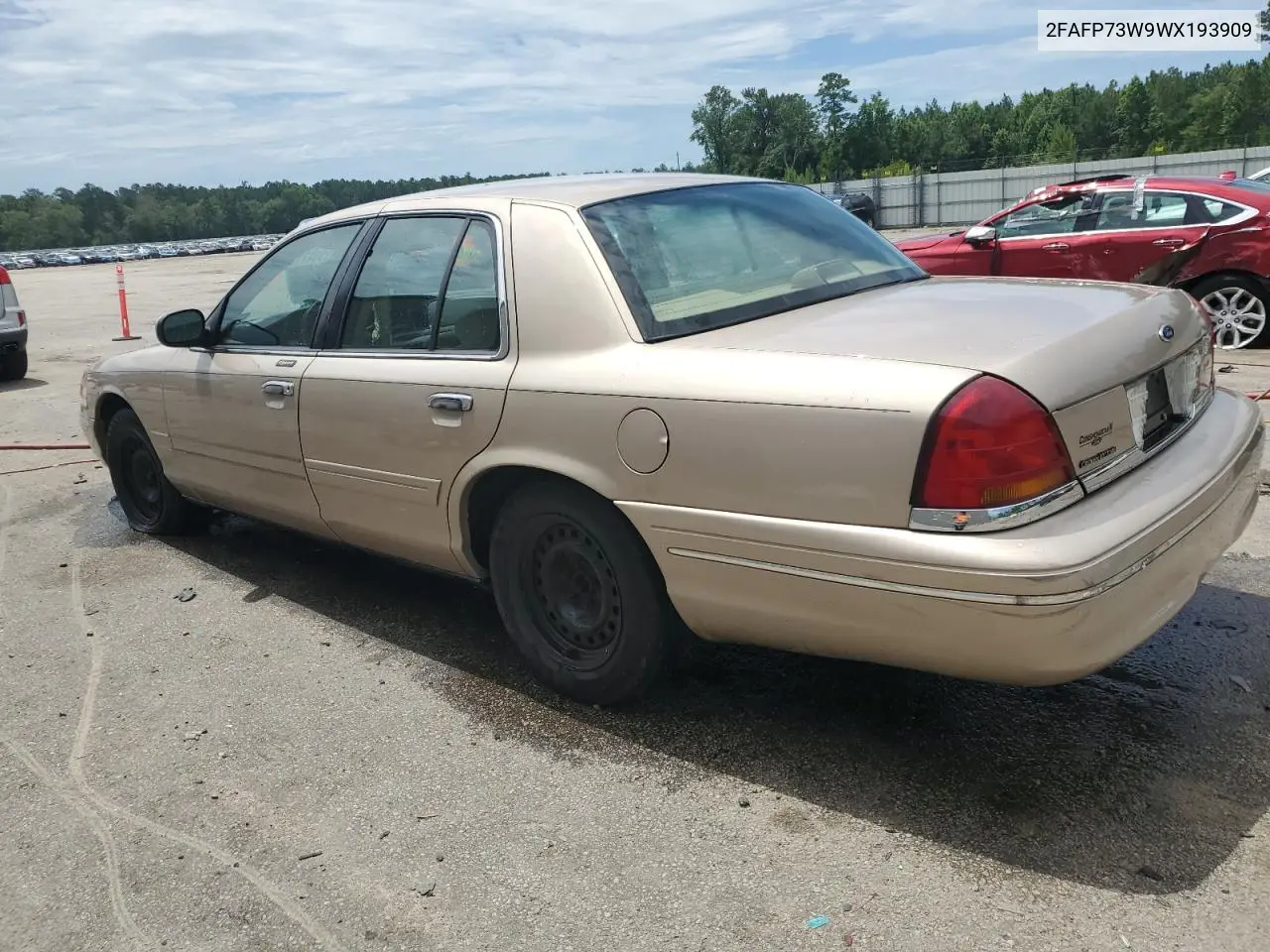 1998 Ford Crown Victoria VIN: 2FAFP73W9WX193909 Lot: 59471915