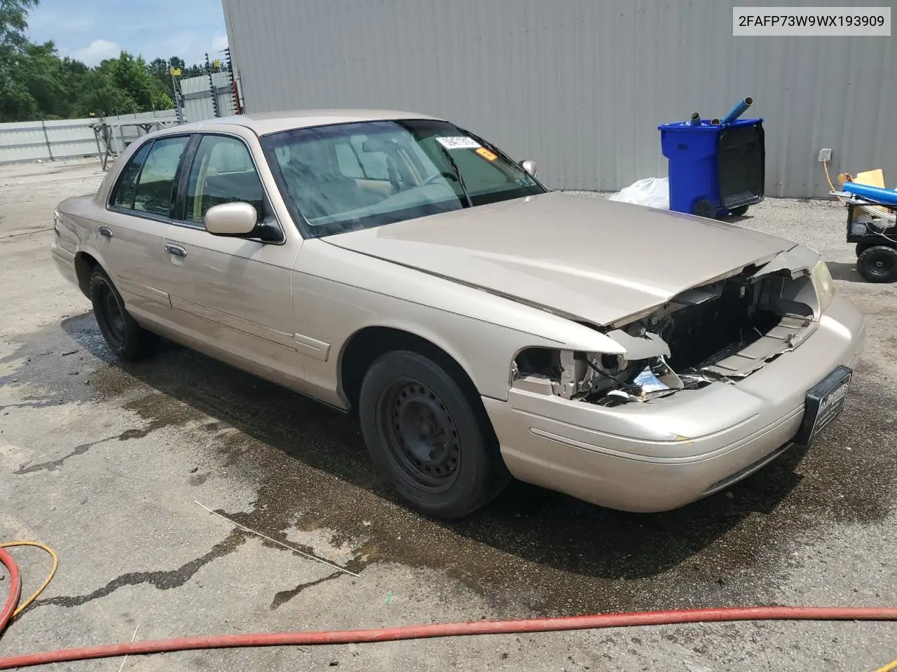 1998 Ford Crown Victoria VIN: 2FAFP73W9WX193909 Lot: 59471915