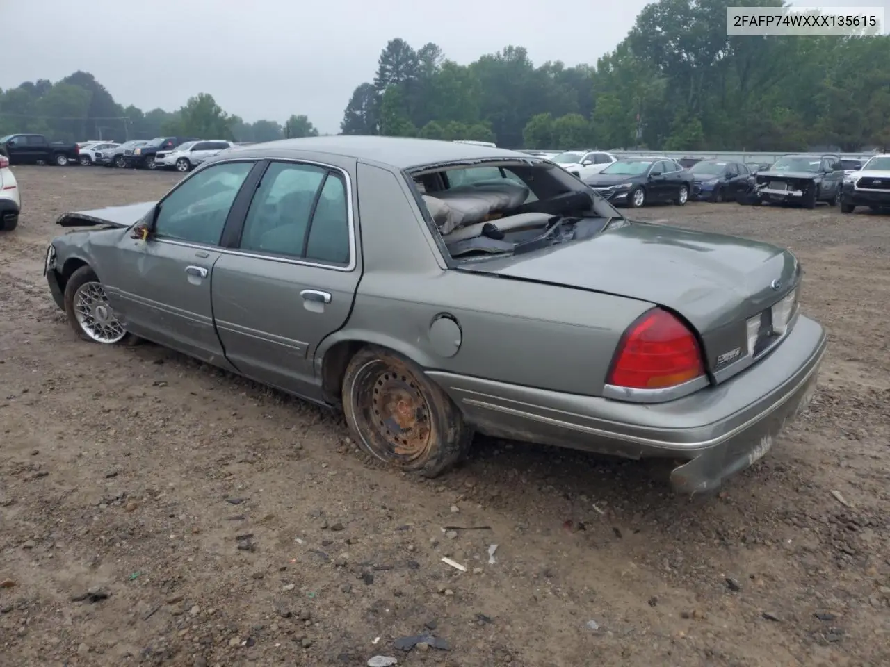 1999 Ford Crown Victoria Lx VIN: 2FAFP74WXXX135615 Lot: 56041175