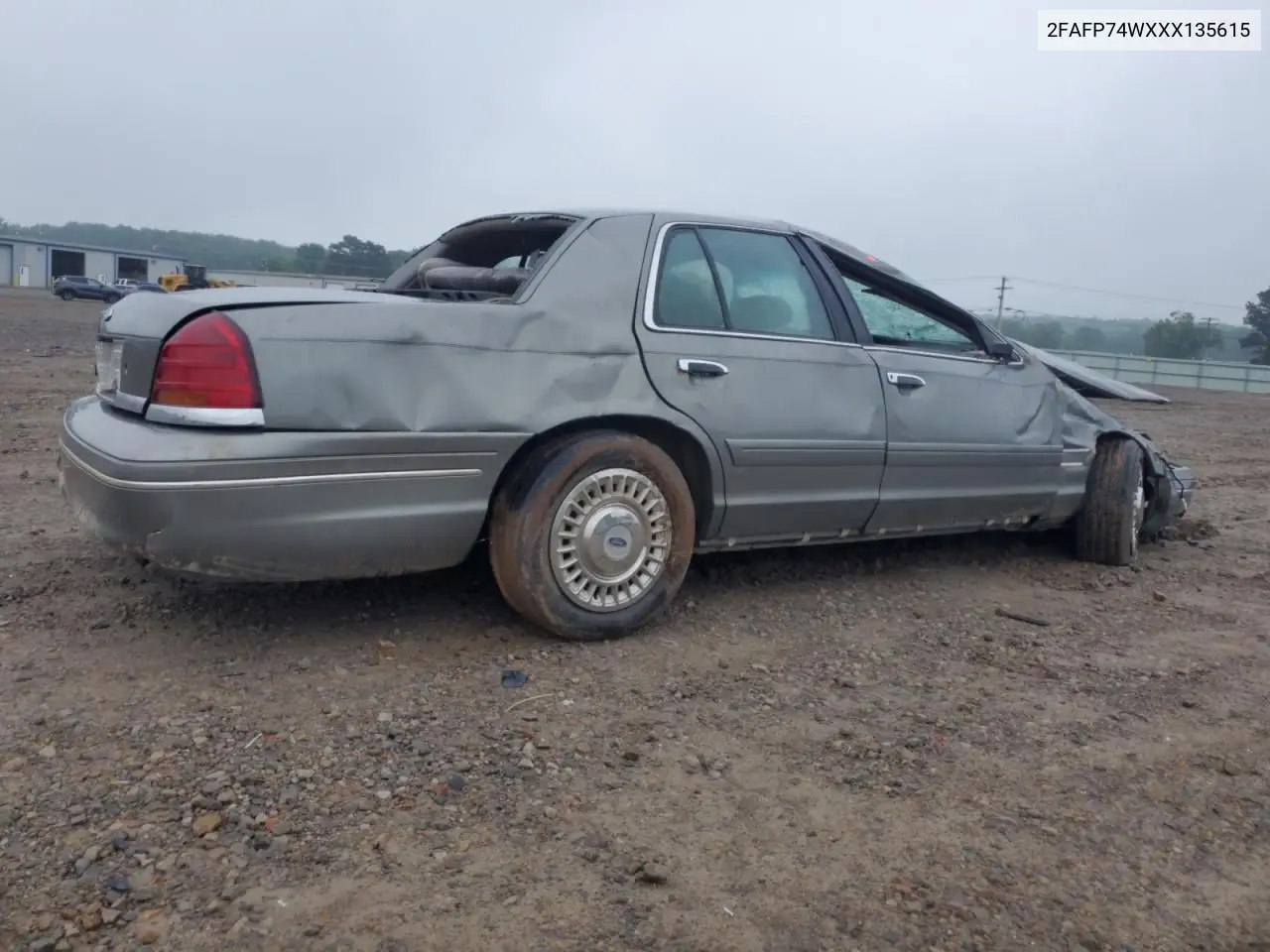 1999 Ford Crown Victoria Lx VIN: 2FAFP74WXXX135615 Lot: 56041175