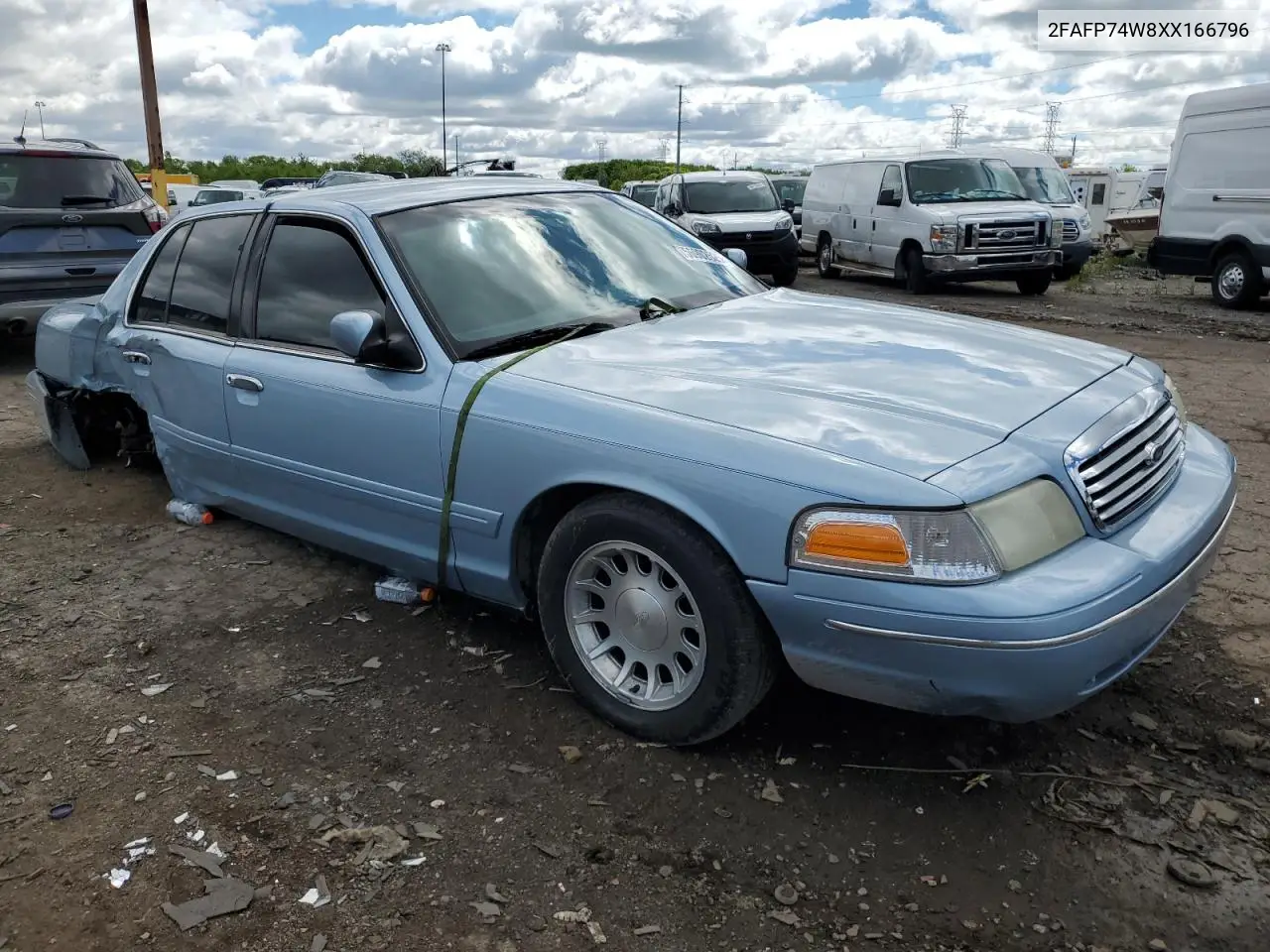 1999 Ford Crown Victoria Lx VIN: 2FAFP74W8XX166796 Lot: 56902525