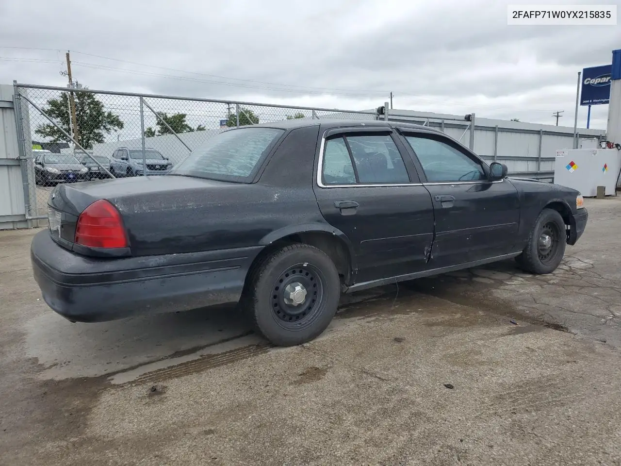 2000 Ford Crown Victoria Police Interceptor VIN: 2FAFP71W0YX215835 Lot: 61430215