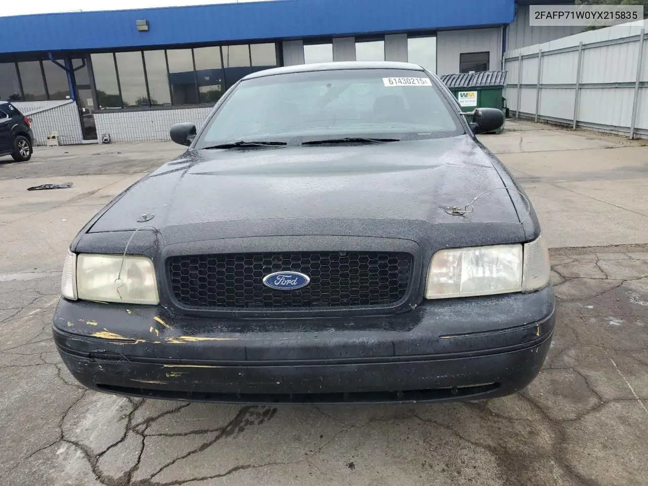 2000 Ford Crown Victoria Police Interceptor VIN: 2FAFP71W0YX215835 Lot: 61430215