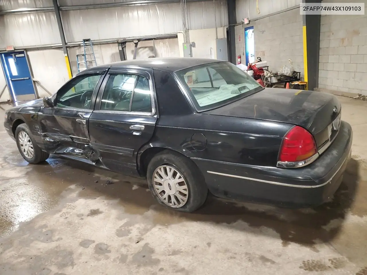 2003 Ford Crown Victoria Lx VIN: 2FAFP74W43X109103 Lot: 61750155