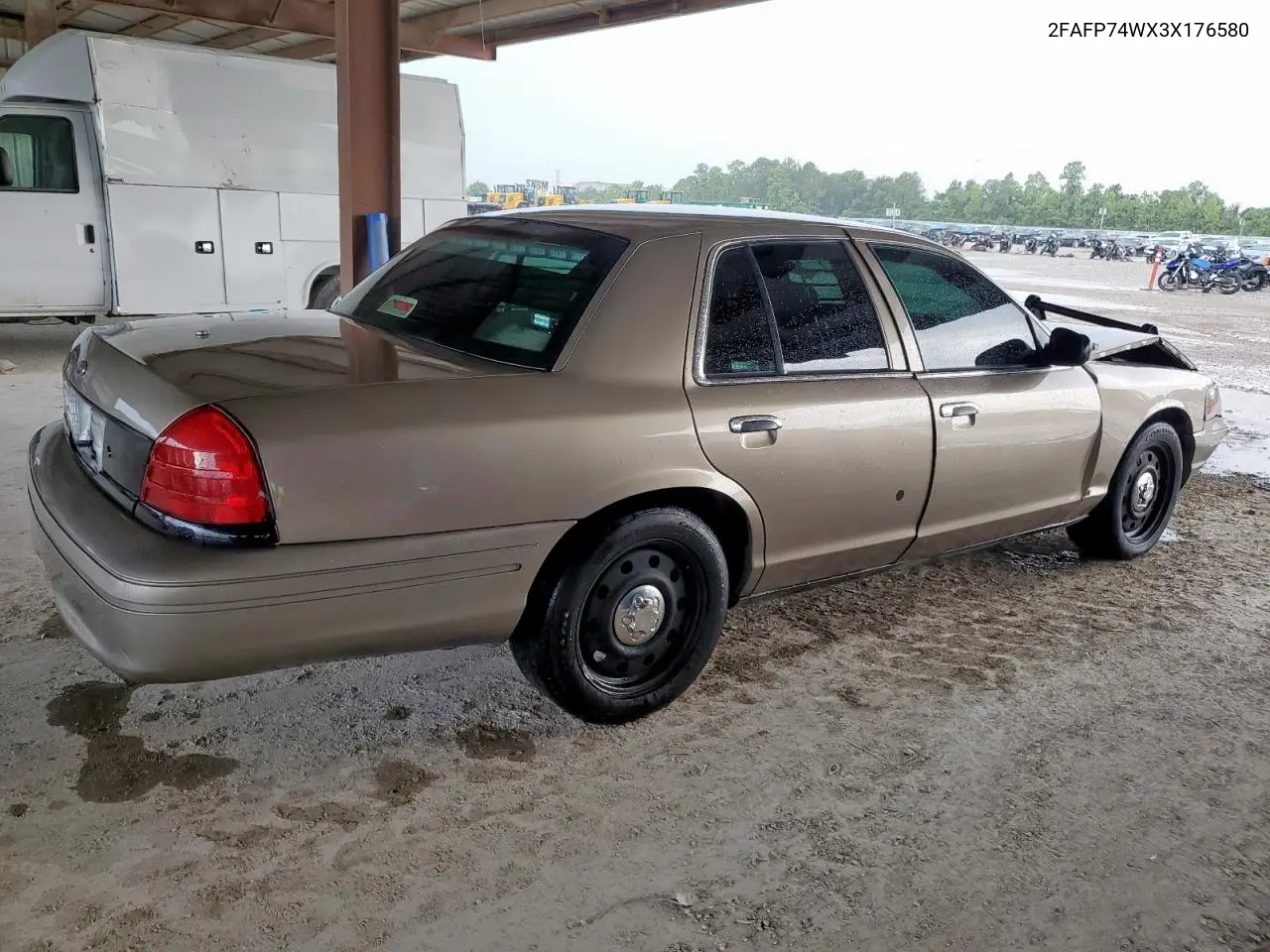 2003 Ford Crown Victoria Lx VIN: 2FAFP74WX3X176580 Lot: 62724425