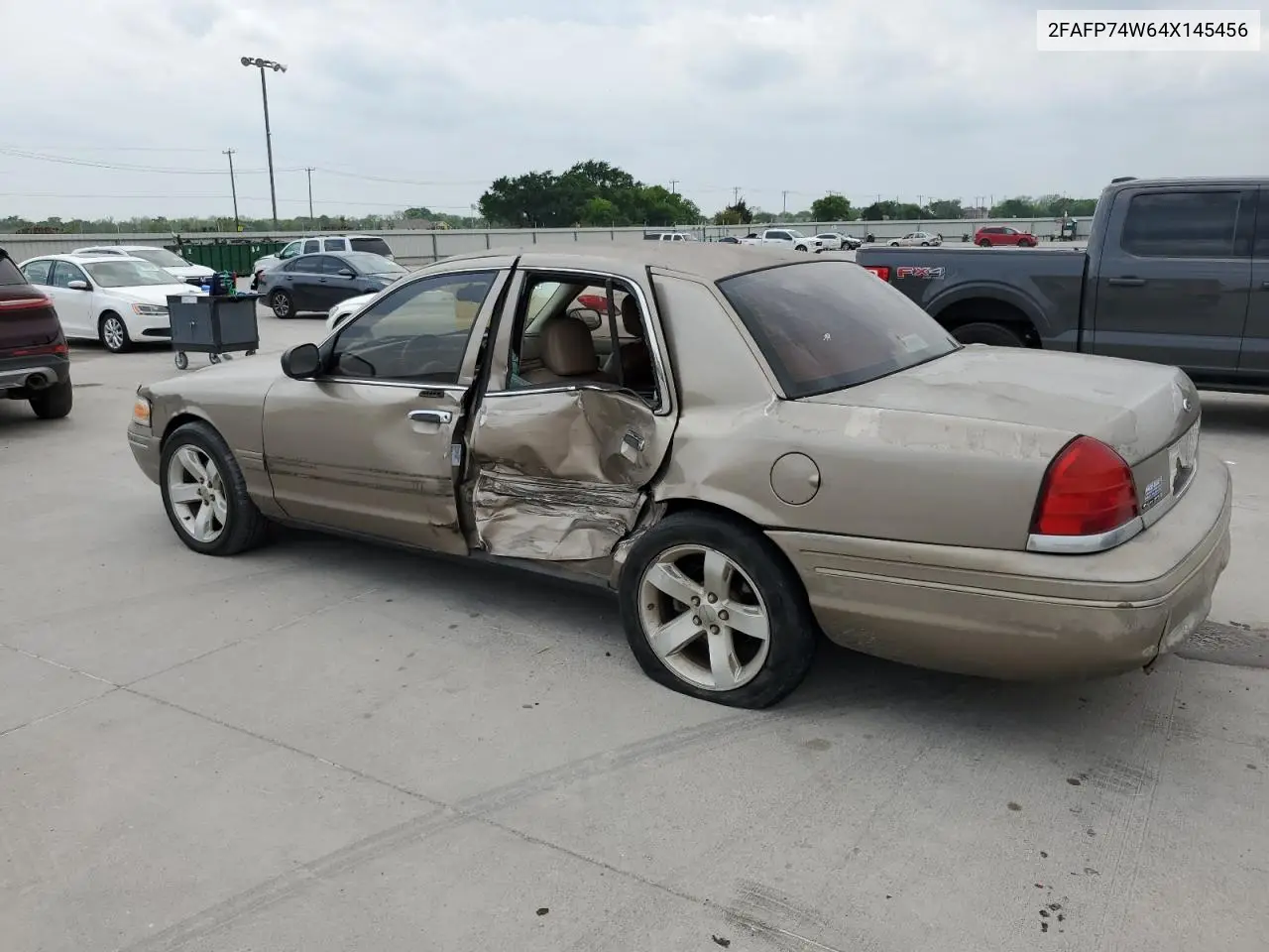2004 Ford Crown Victoria Lx VIN: 2FAFP74W64X145456 Lot: 53794245