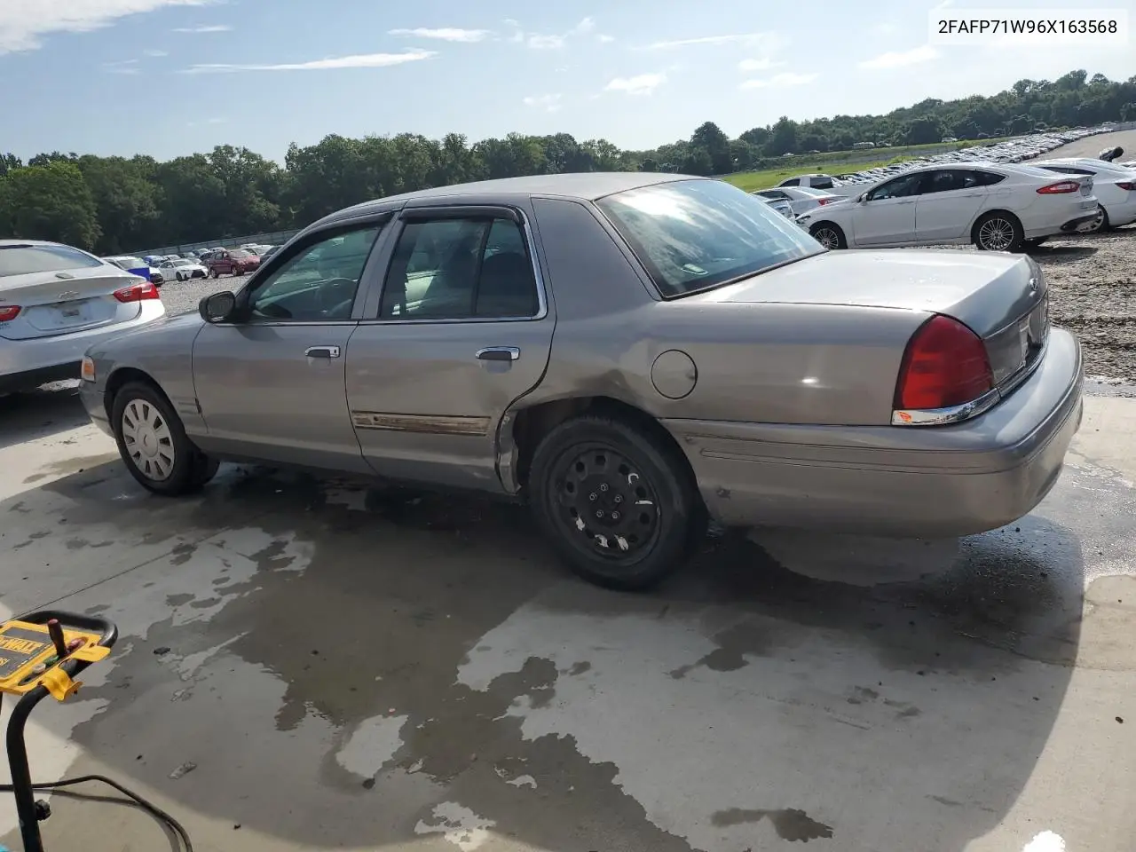 2006 Ford Crown Victoria Police Interceptor VIN: 2FAFP71W96X163568 Lot: 62368215