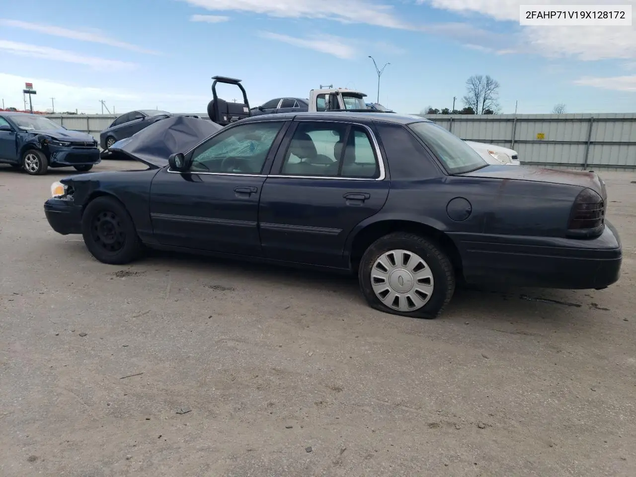 2009 Ford Crown Victoria Police Interceptor VIN: 2FAHP71V19X128172 Lot: 42717285