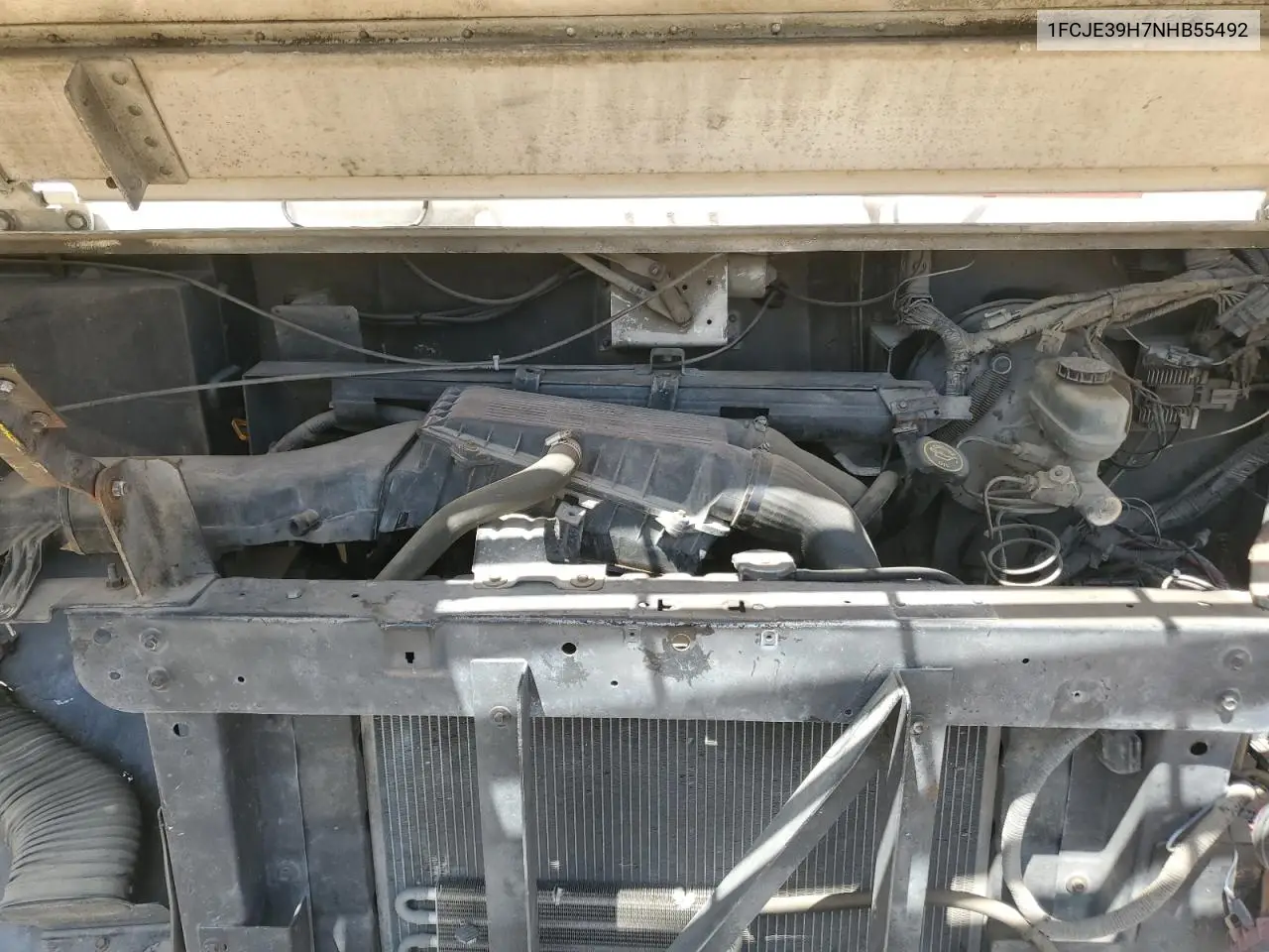 1992 Ford Econoline E350 Commercial Stripped Chassis VIN: 1FCJE39H7NHB55492 Lot: 62027265