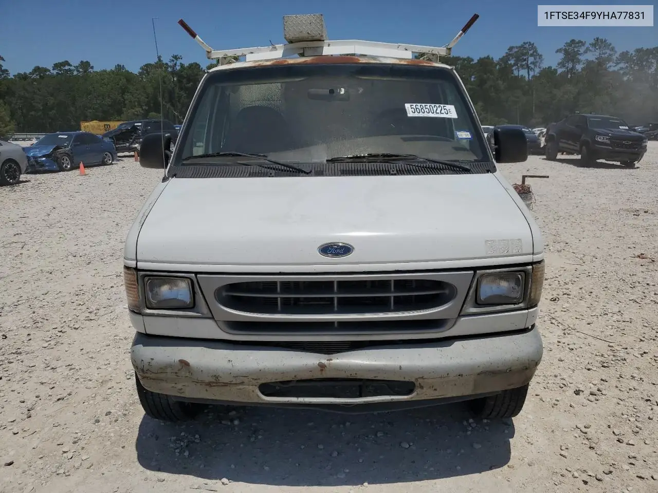 2000 Ford Econoline E350 Super Duty Van VIN: 1FTSE34F9YHA77831 Lot: 56850225