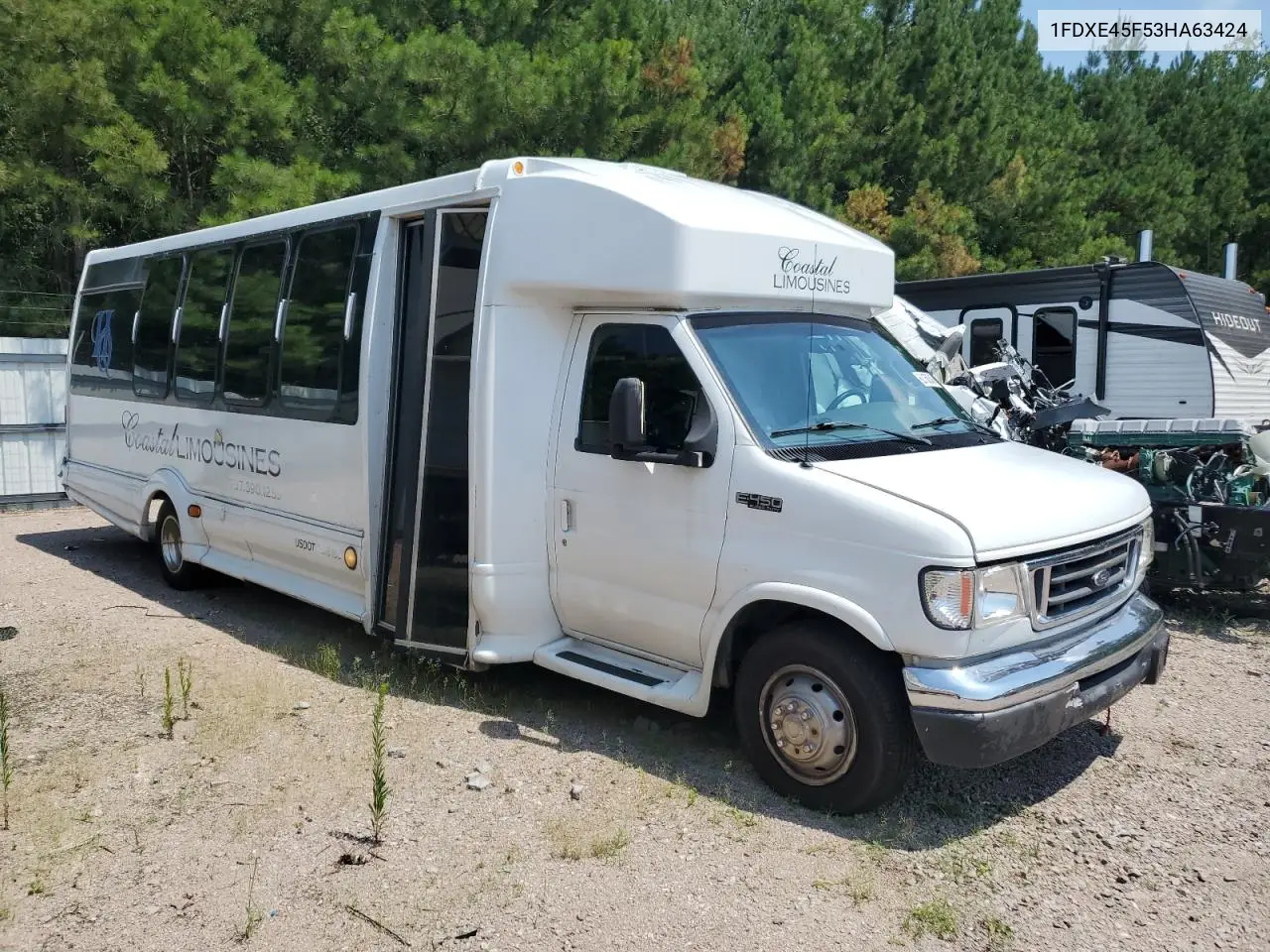 2003 Ford Econoline E450 Super Duty Cutaway Van VIN: 1FDXE45F53HA63424 Lot: 62156245