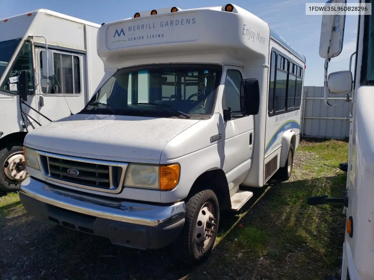 2006 Ford Econoline E350 Super Duty Cutaway Van VIN: 1FDWE35L96DB28296 Lot: 49893045