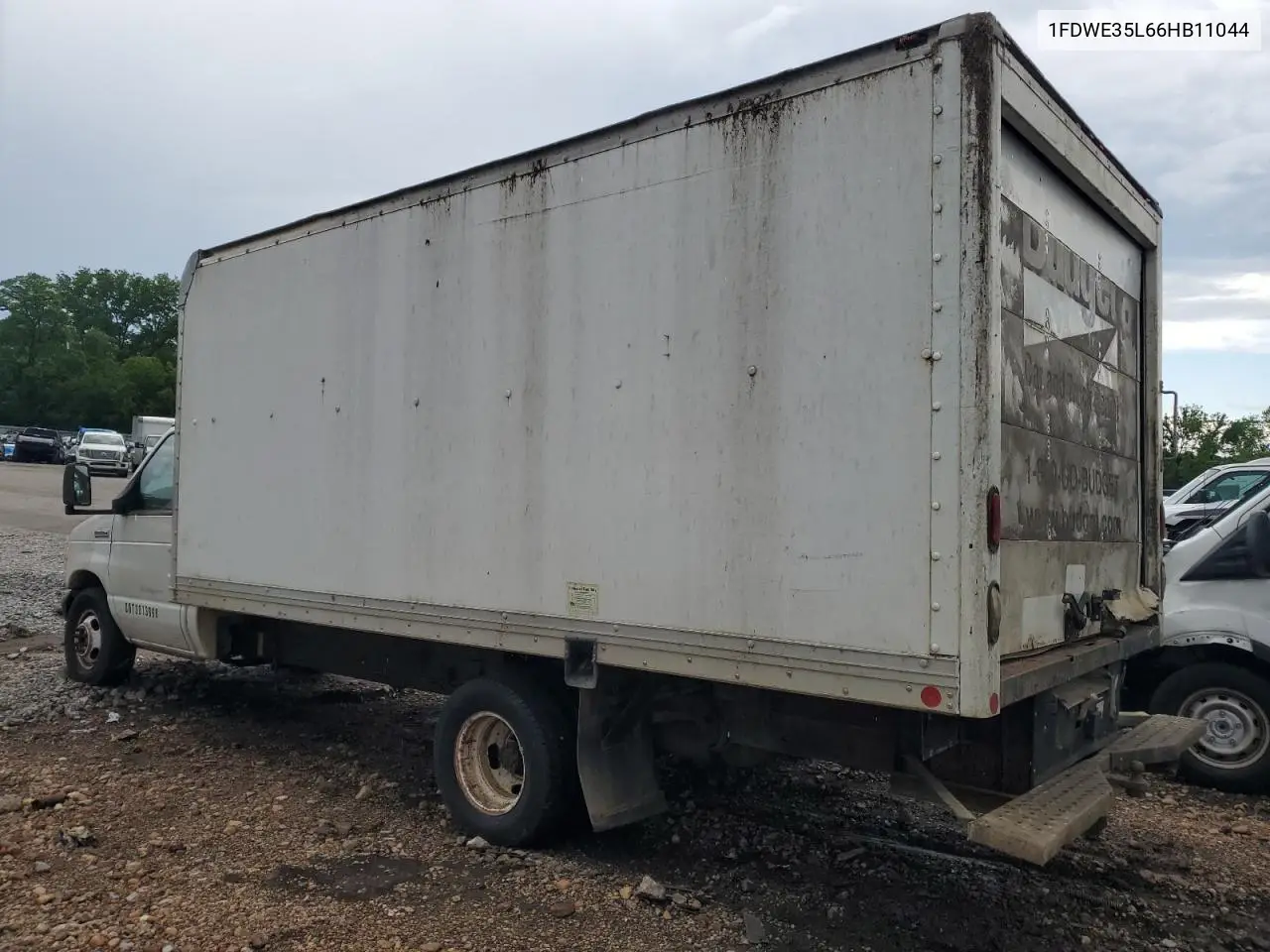 2006 Ford Econoline E350 Super Duty Cutaway Van VIN: 1FDWE35L66HB11044 Lot: 56570275