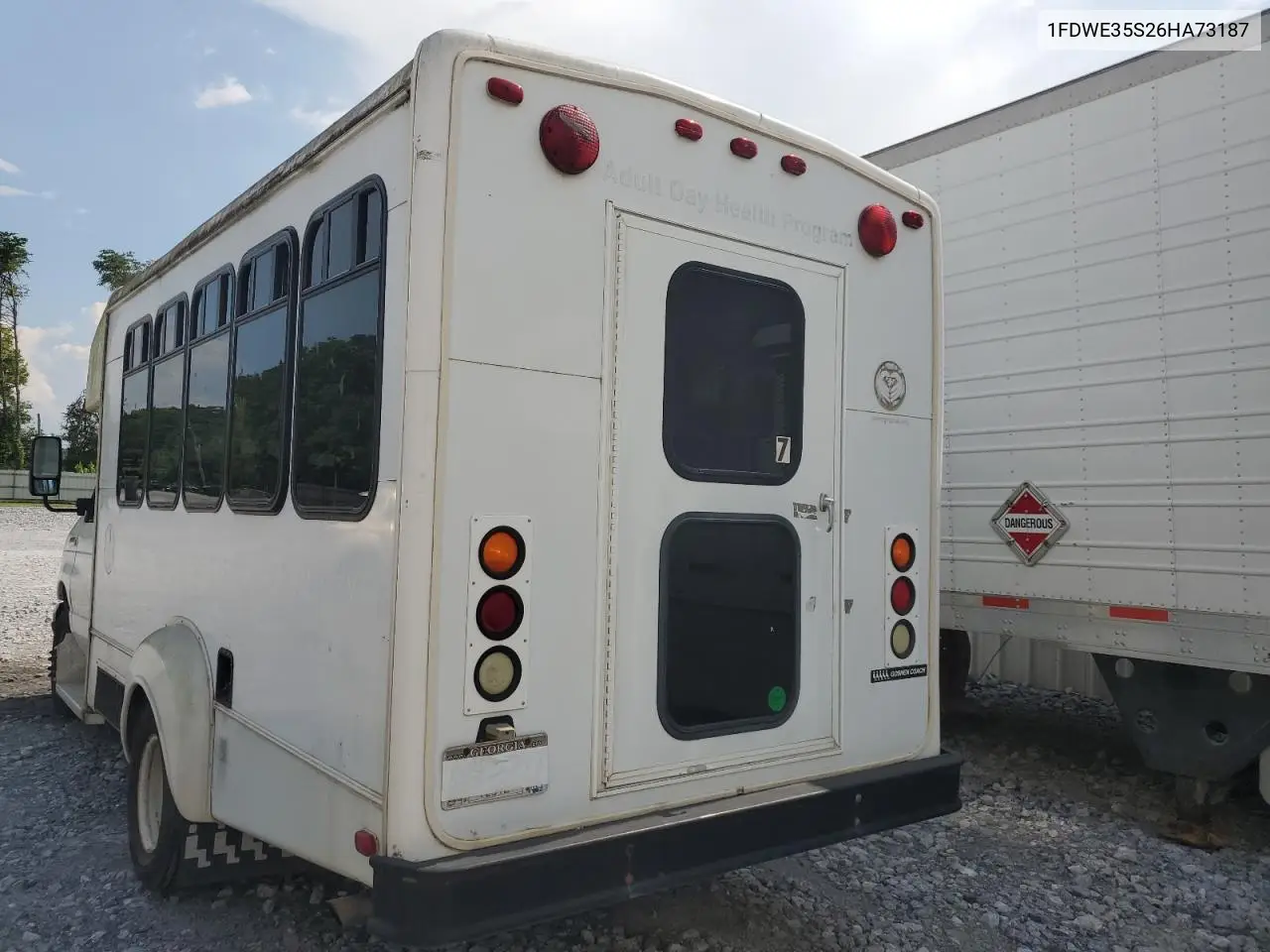 2006 Ford Econoline E350 Super Duty Cutaway Van VIN: 1FDWE35S26HA73187 Lot: 62775825