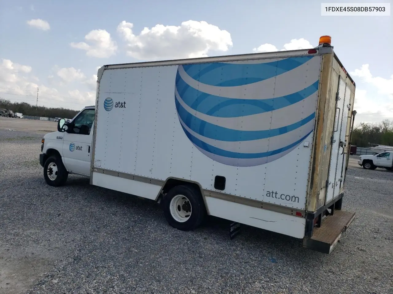 2008 Ford Econoline E450 Super Duty Cutaway Van VIN: 1FDXE45S08DB57903 Lot: 48893595