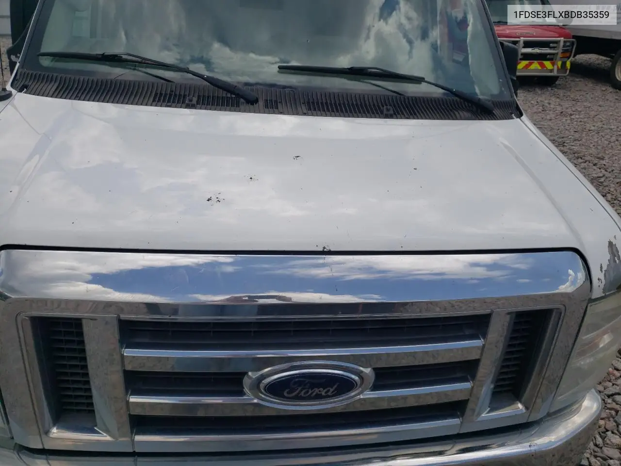 2011 Ford Econoline E350 Super Duty Cutaway Van VIN: 1FDSE3FLXBDB35359 Lot: 63303385