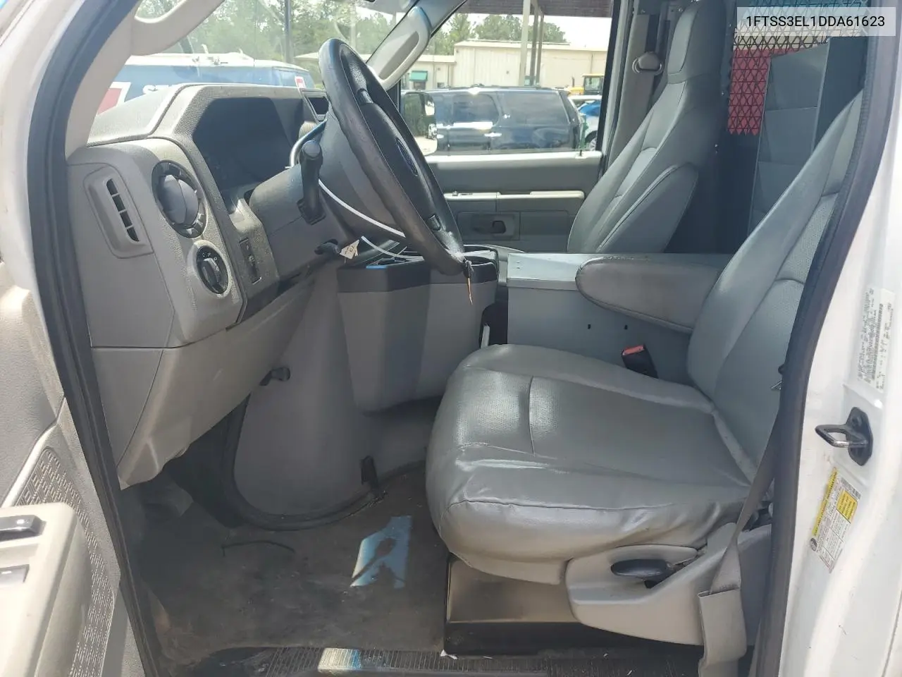 2013 Ford Econoline E350 Super Duty Van VIN: 1FTSS3EL1DDA61623 Lot: 61816325
