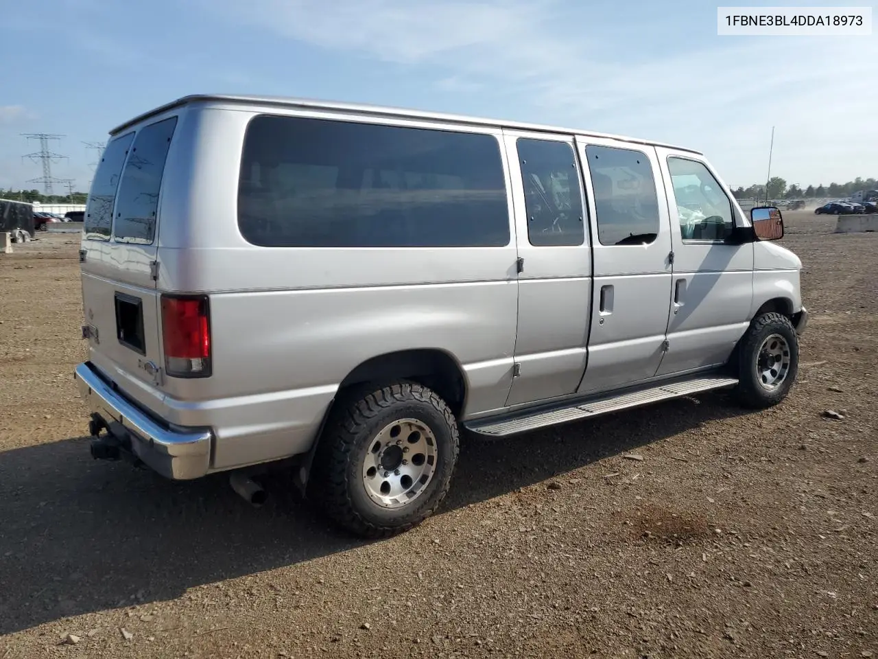2013 Ford Econoline E350 Super Duty Wagon VIN: 1FBNE3BL4DDA18973 Lot: 62418175