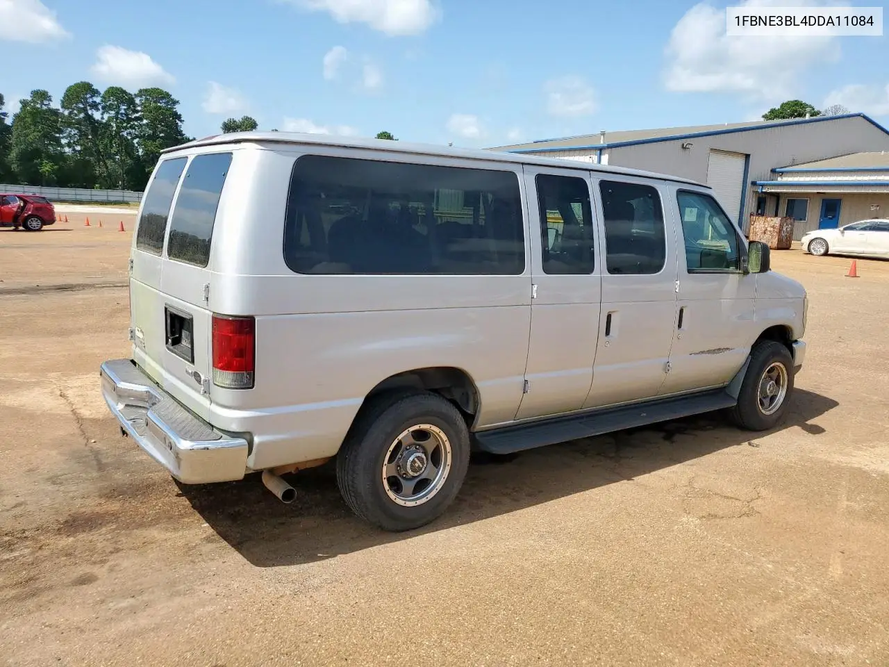 2013 Ford Econoline E350 Super Duty Wagon VIN: 1FBNE3BL4DDA11084 Lot: 62757165