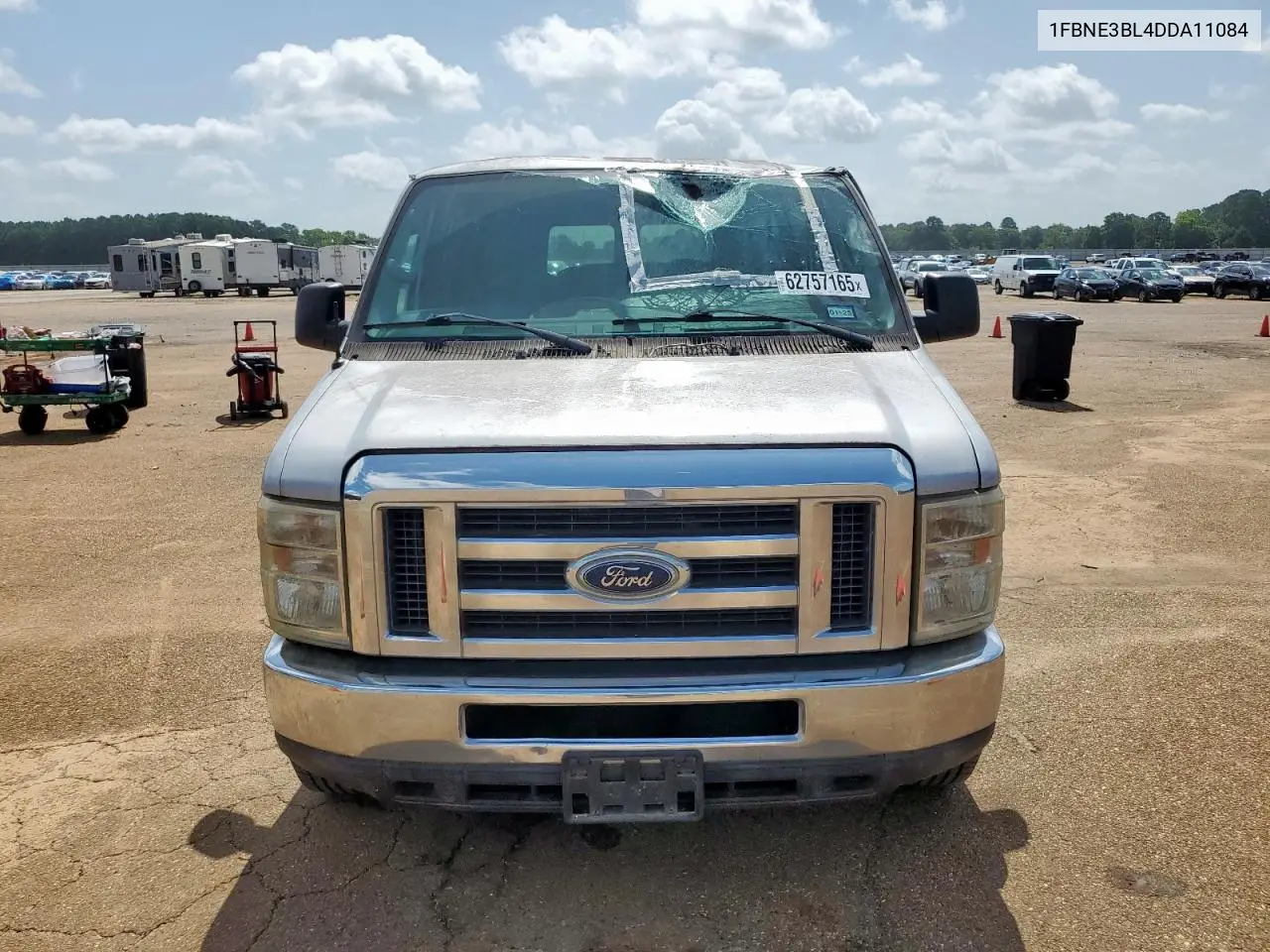 2013 Ford Econoline E350 Super Duty Wagon VIN: 1FBNE3BL4DDA11084 Lot: 62757165