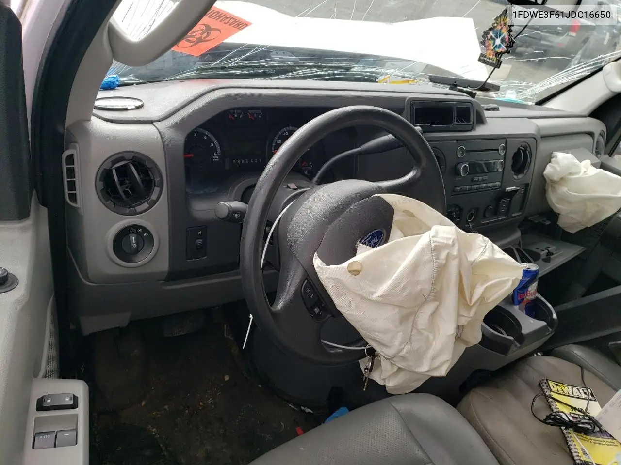 2018 Ford Econoline E350 Super Duty Cutaway Van VIN: 1FDWE3F61JDC16650 Lot: 53555935