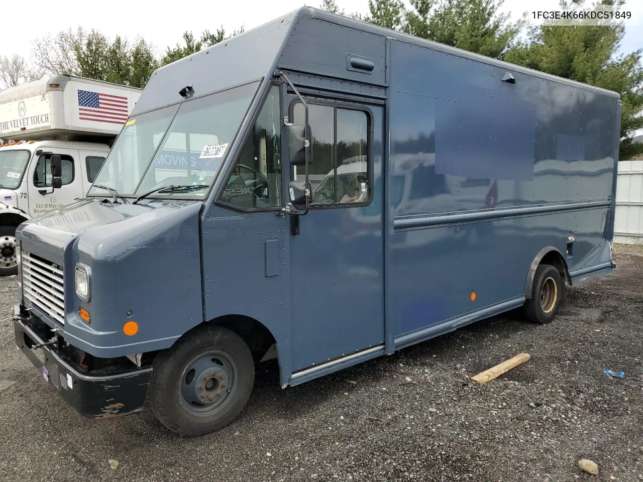 2019 Ford Econoline E450 Super Duty Commercial Str VIN: 1FC3E4K66KDC51849 Lot: 51966815