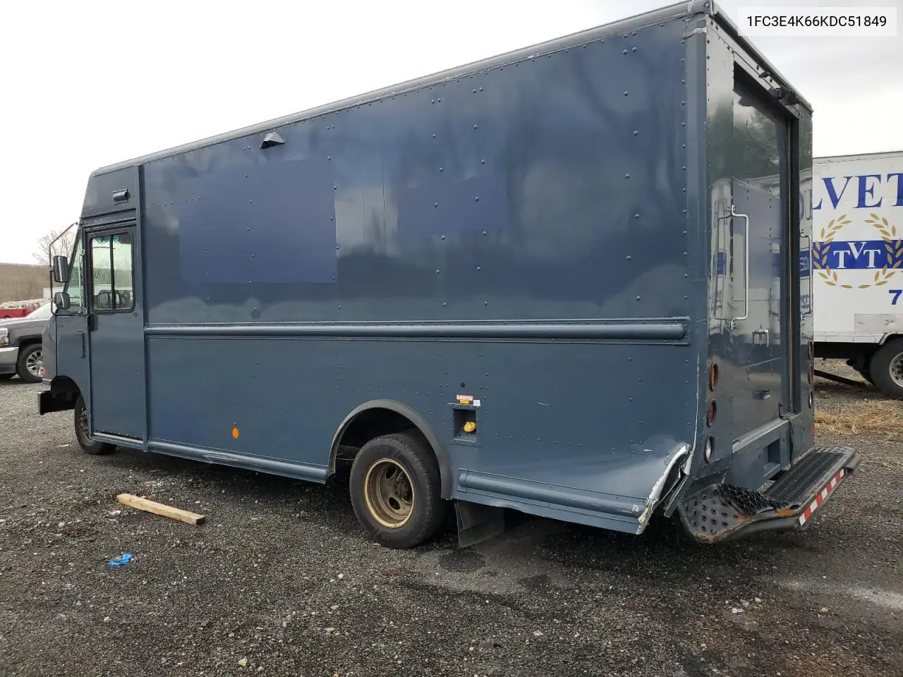 2019 Ford Econoline E450 Super Duty Commercial Str VIN: 1FC3E4K66KDC51849 Lot: 51966815