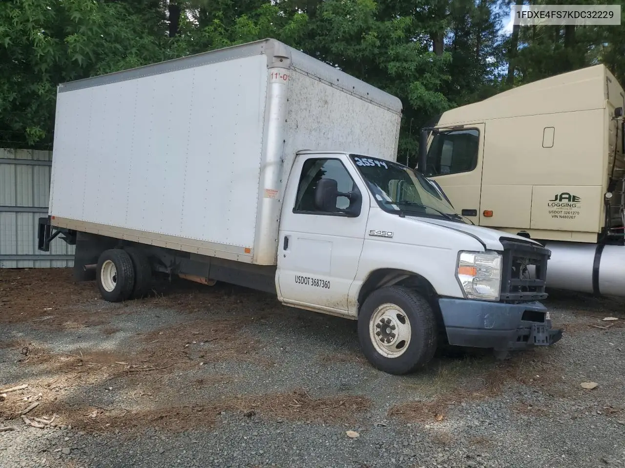 2019 Ford Econoline E450 Super Duty Cutaway Van VIN: 1FDXE4FS7KDC32229 Lot: 60722735