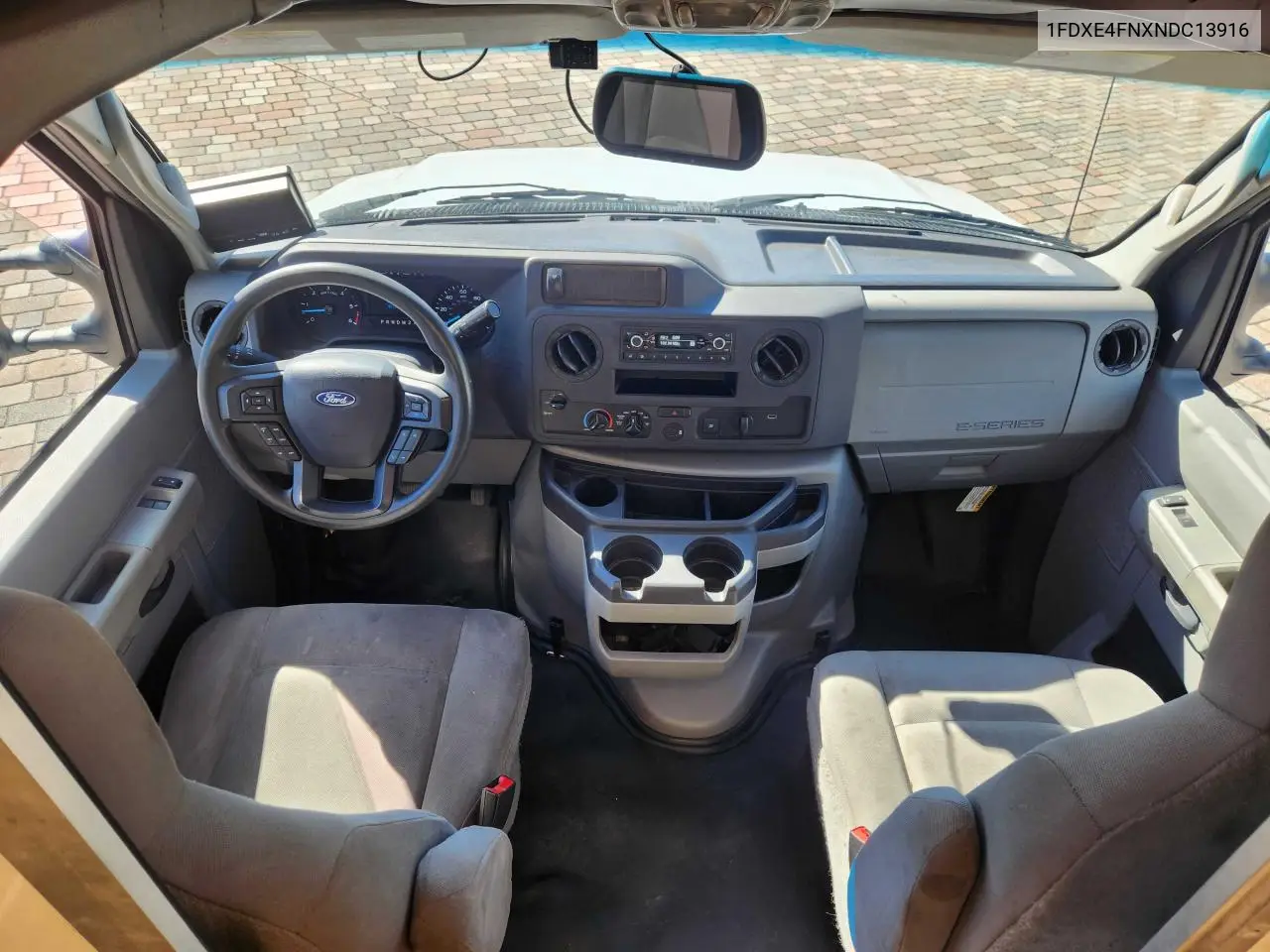 2022 Ford Econoline E450 Super Duty Cutaway Van VIN: 1FDXE4FNXNDC13916 Lot: 63077465