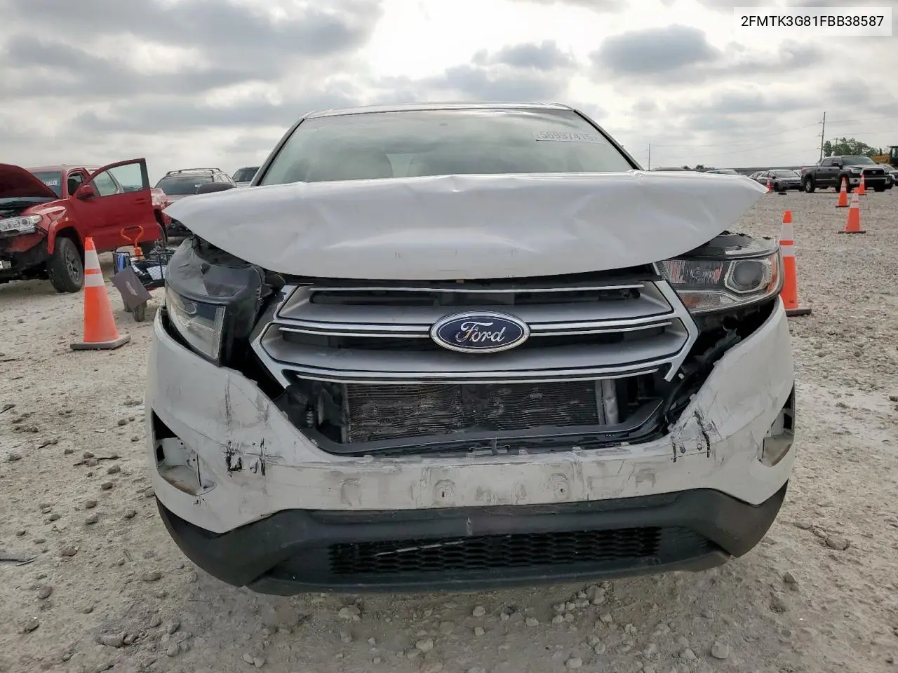 2015 Ford Edge Se VIN: 2FMTK3G81FBB38587 Lot: 56997415