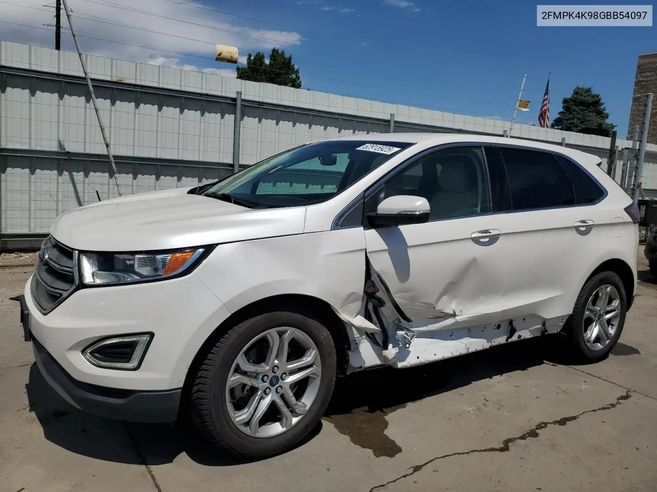 2fmpk4k98gbb54097 2FMPK4K98GBB54097 2016 Ford Edge Titanium