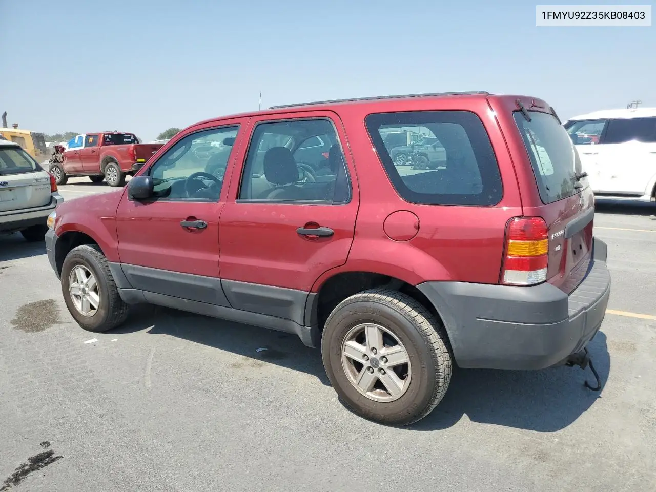 2005 Ford Escape Xls VIN: 1FMYU92Z35KB08403 Lot: 64700105