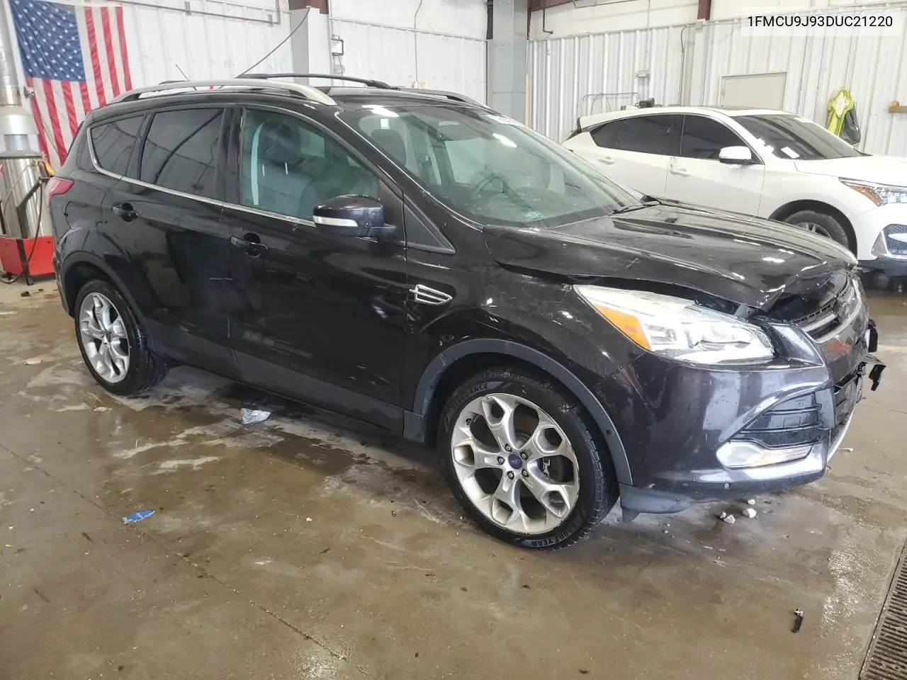 2013 Ford Escape Titanium VIN: 1FMCU9J93DUC21220 Lot: 53645465