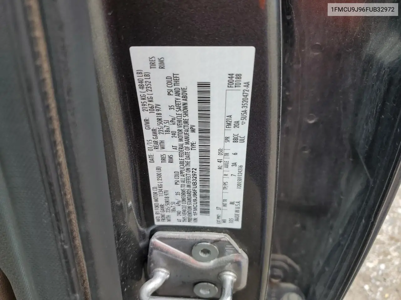 2015 Ford Escape Titanium VIN: 1FMCU9J96FUB32972 Lot: 62886145