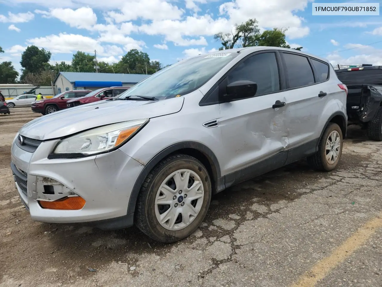 2016 Ford Escape S VIN: 1FMCU0F79GUB71852 Lot: 62690865