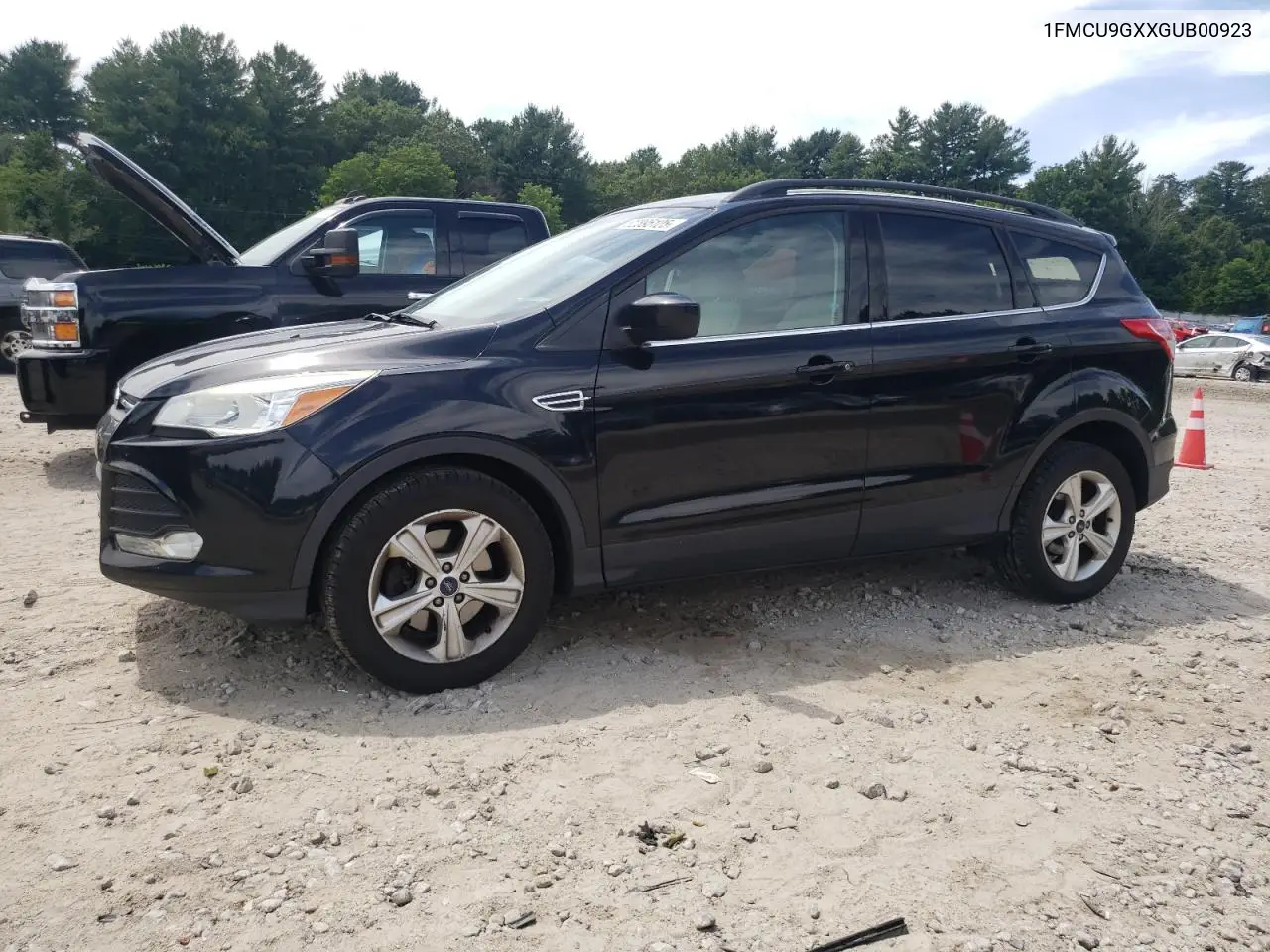 1fmcu9gxxgub00923 1FMCU9GXXGUB00923 2016 Ford Escape Se