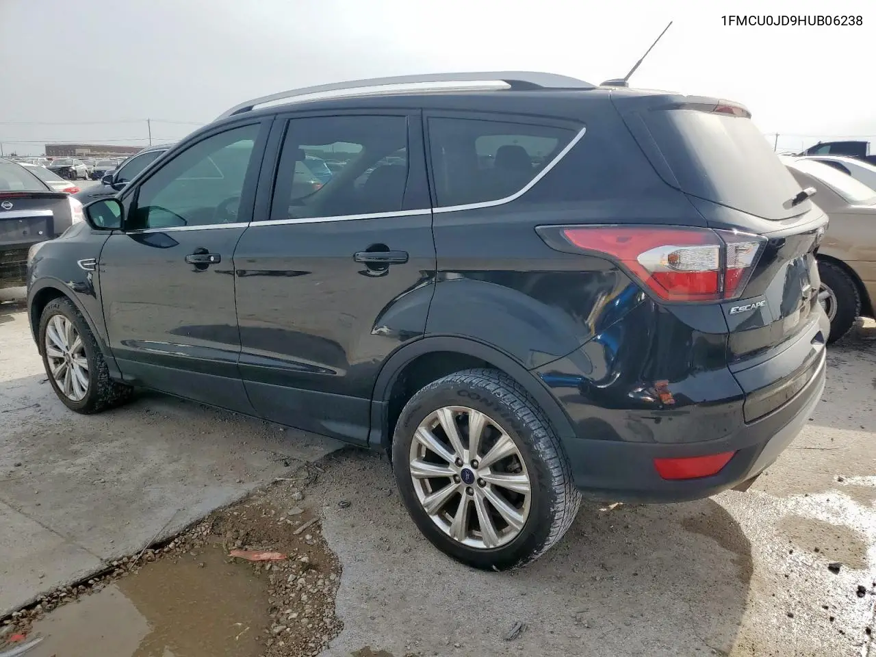 1fmcu0jd9hub06238 1FMCU0JD9HUB06238 2017 Ford Escape Titanium