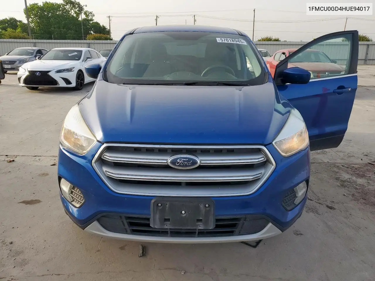 2017 Ford Escape Se VIN: 1FMCU0GD4HUE94017 Lot: 57018945