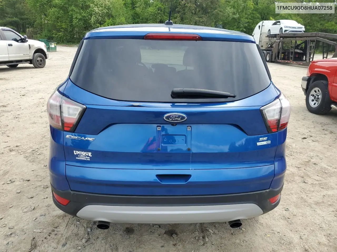 2017 Ford Escape Se VIN: 1FMCU9GD8HUA07258 Lot: 57141915