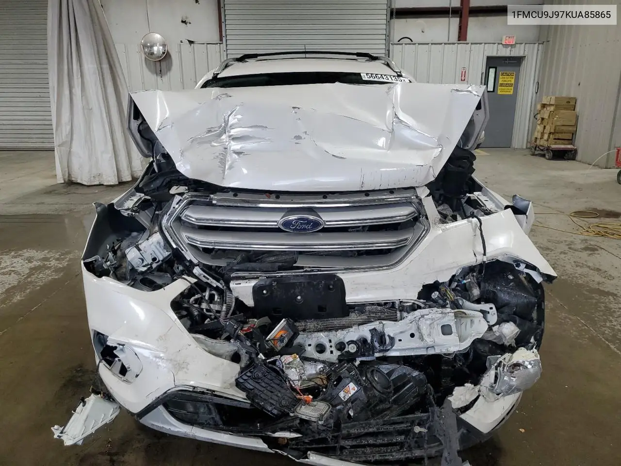 2019 Ford Escape Titanium VIN: 1FMCU9J97KUA85865 Lot: 56643135